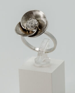 Bague or blanc diamants (2) Bague-or-blanc-diamants